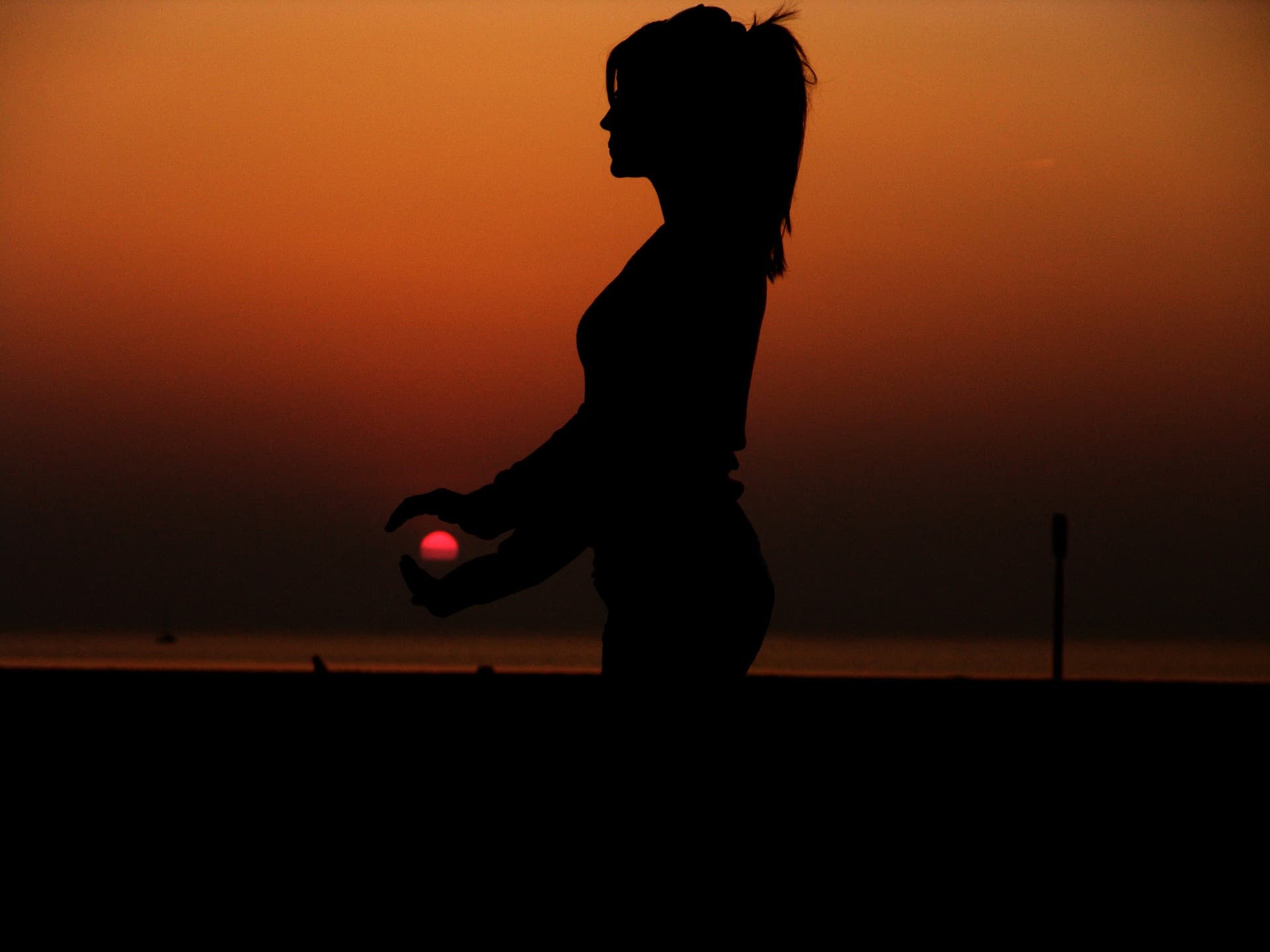 One Minute Of Meditation, One Minute Of Yoga